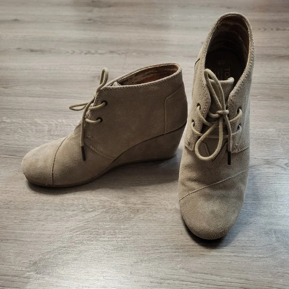 Toms women size